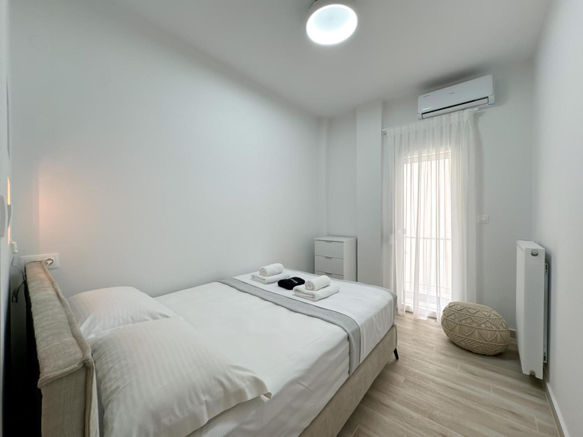 Luxury Downtown Apartment Guya Солун Екстериор снимка