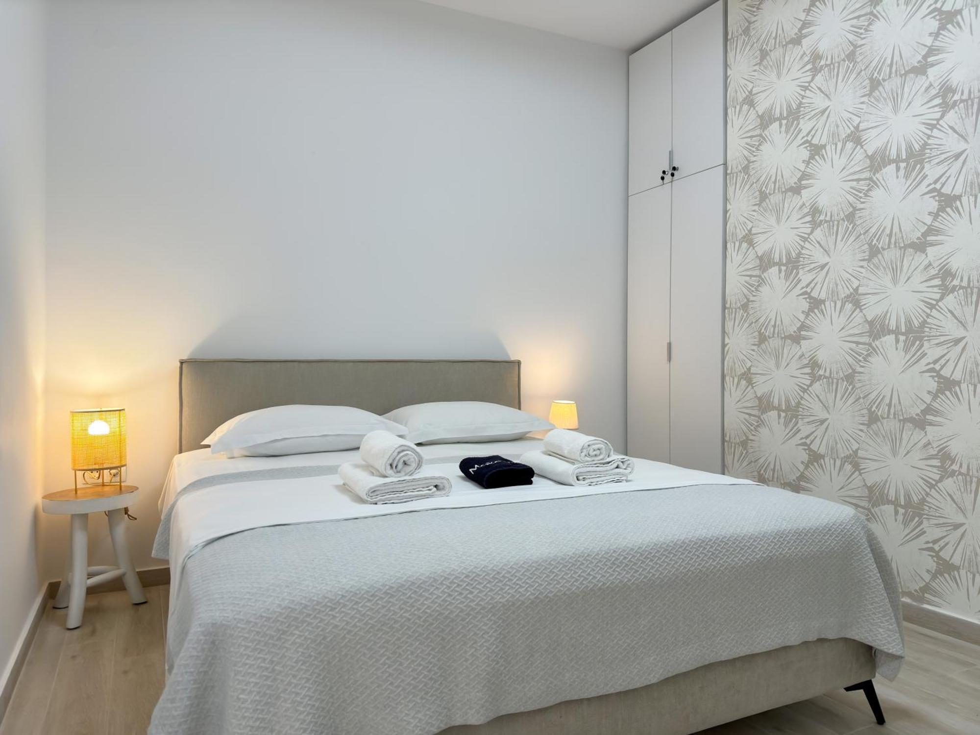 Luxury Downtown Apartment Guya Солун Екстериор снимка